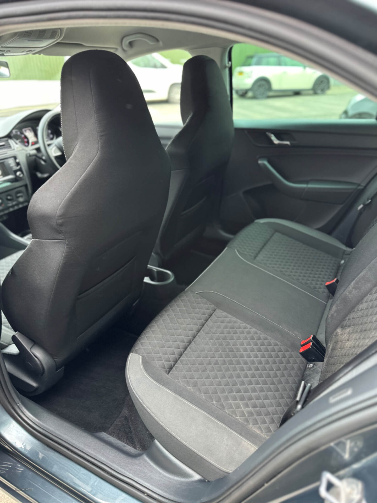 Feb 2017 Skoda Rapid 1.2 TSI 110 Sport 5dr
