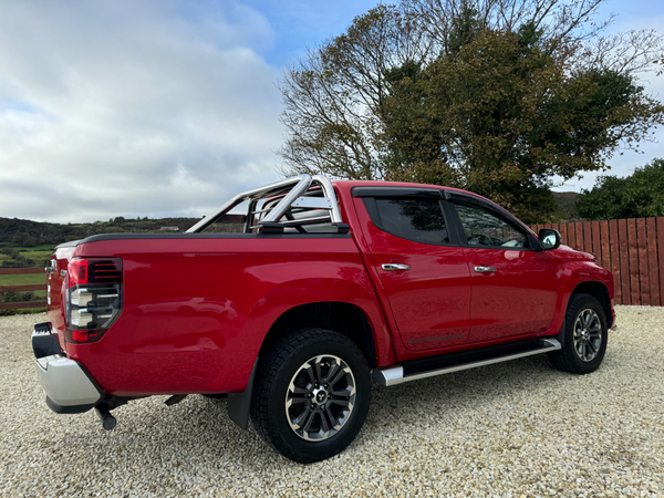 Mitsubishi L200 DIESEL in Down