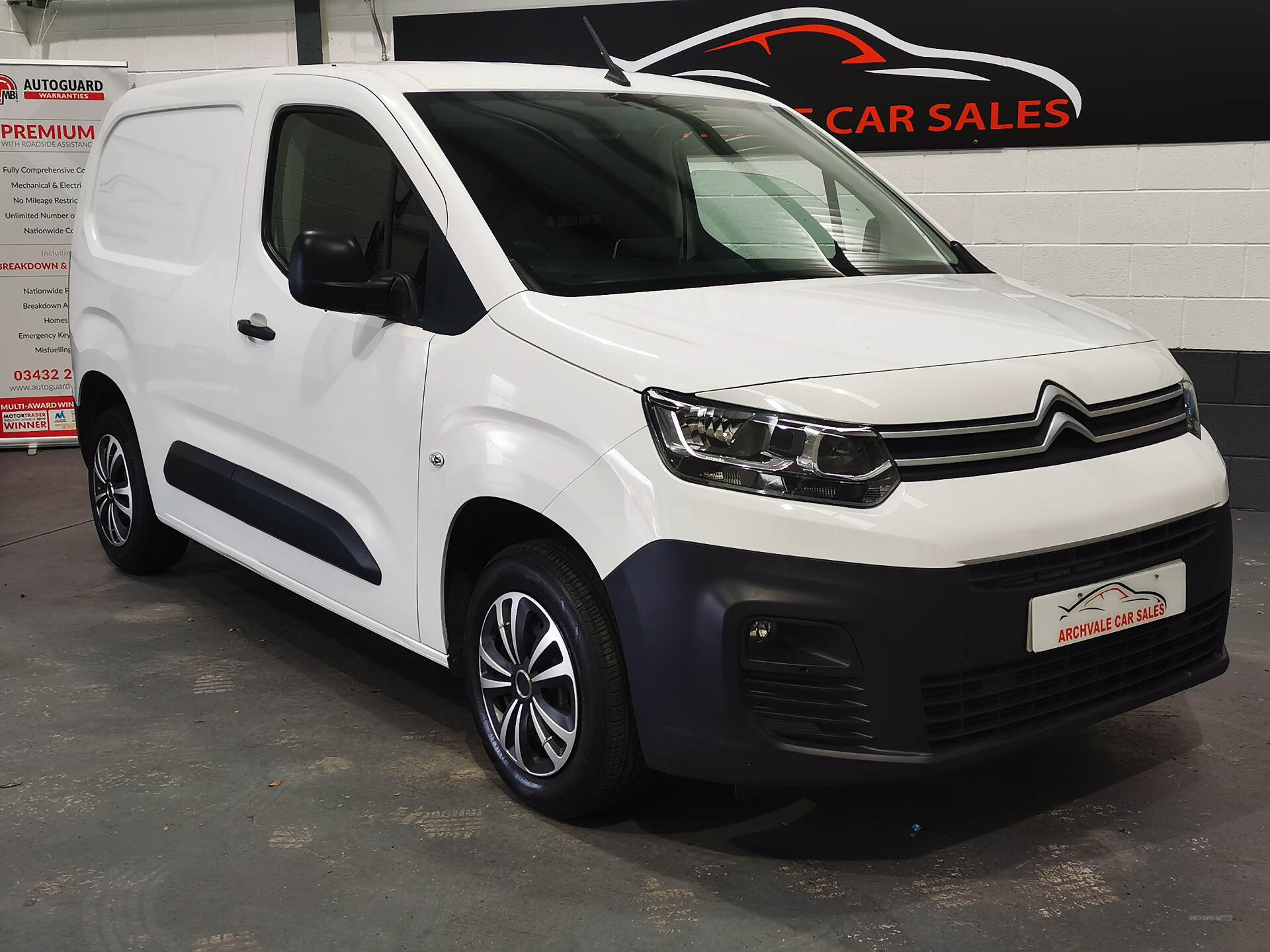 Citroen Berlingo M DIESEL in Down