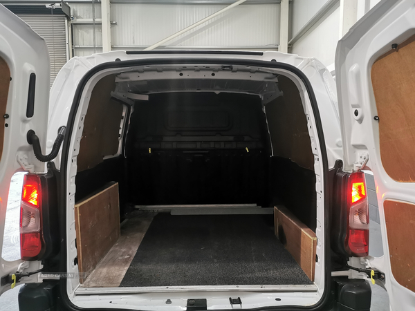 Citroen Berlingo M DIESEL in Down