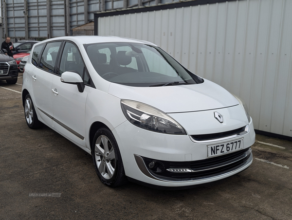 Renault Grand Scenic DIESEL ESTATE in Antrim