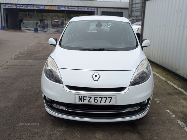 Renault Grand Scenic DIESEL ESTATE in Antrim