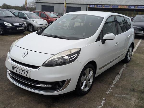 Renault Grand Scenic DIESEL ESTATE in Antrim