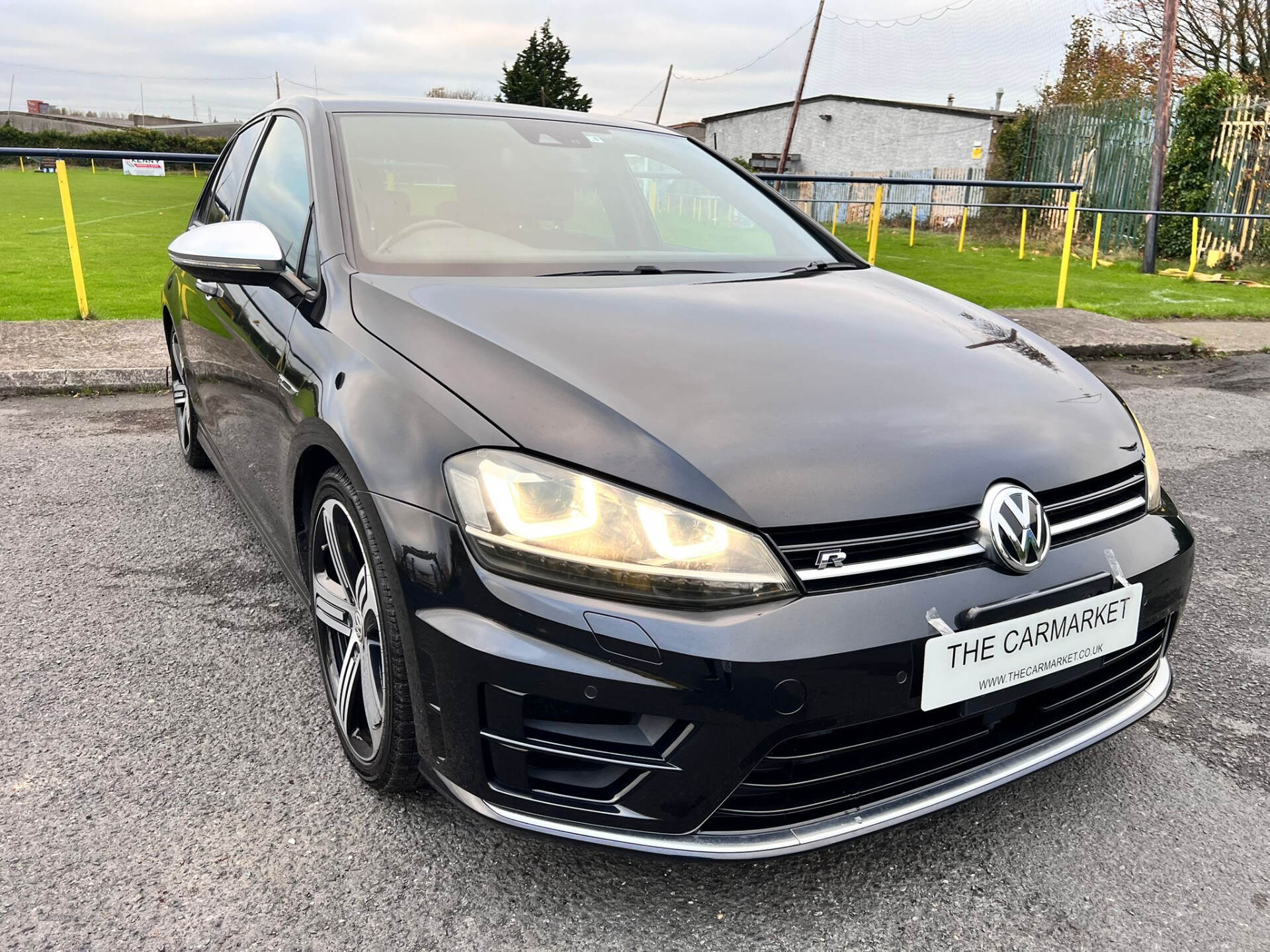 Volkswagen Golf R 2.0 PETROL AUTO 5 DR in Antrim