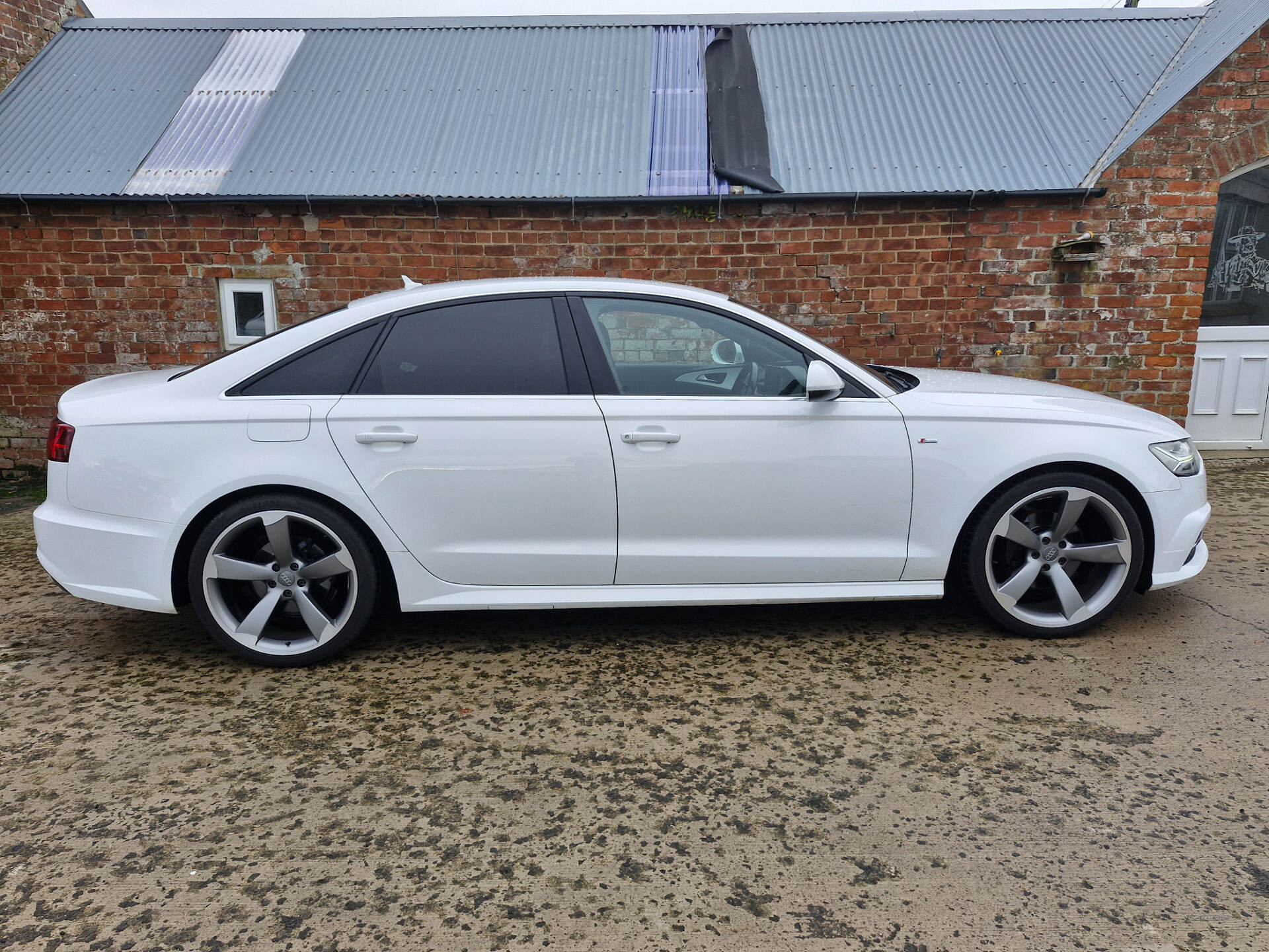 Audi A6 DIESEL SALOON in Derry / Londonderry