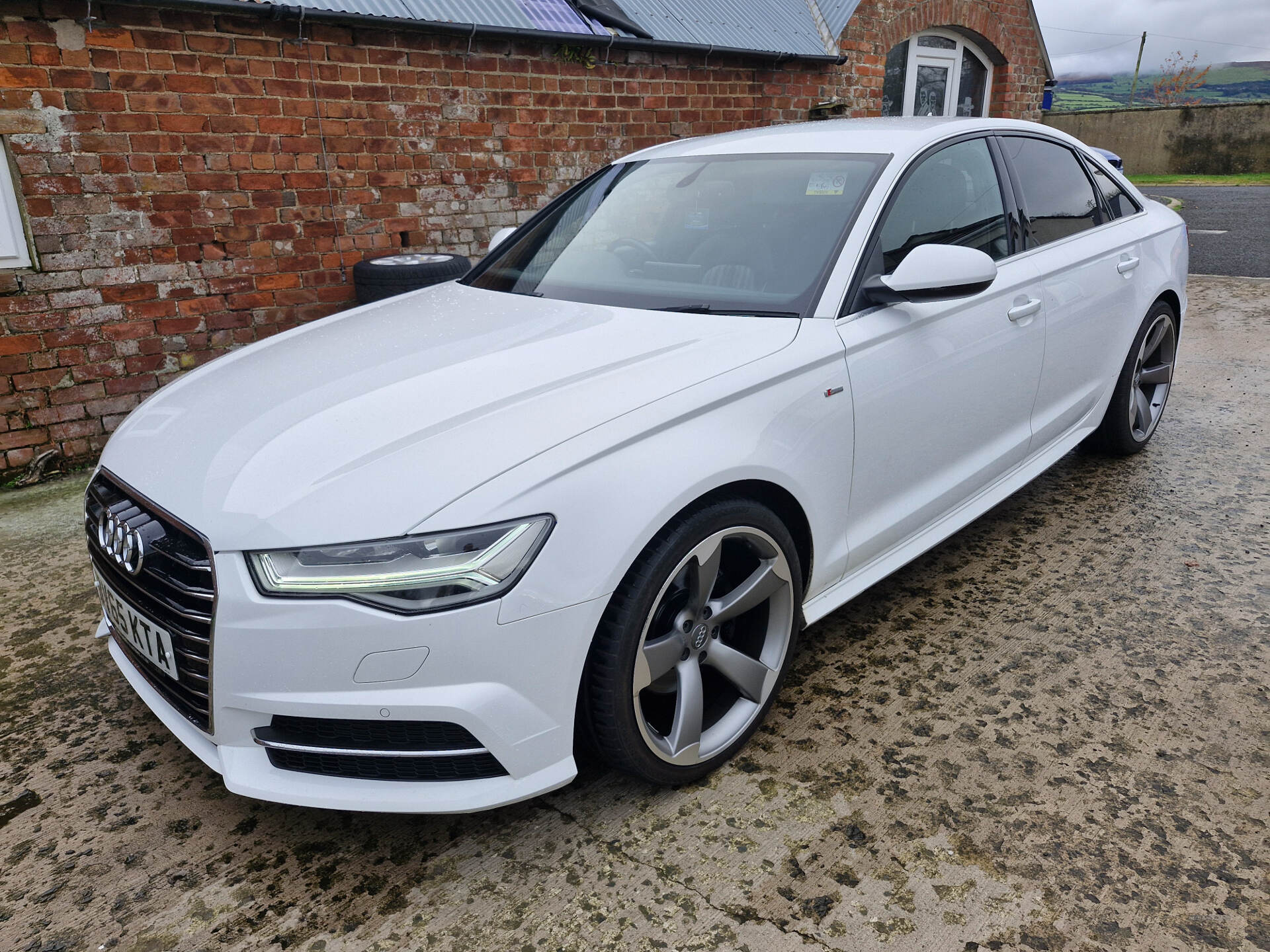 Audi A6 DIESEL SALOON in Derry / Londonderry