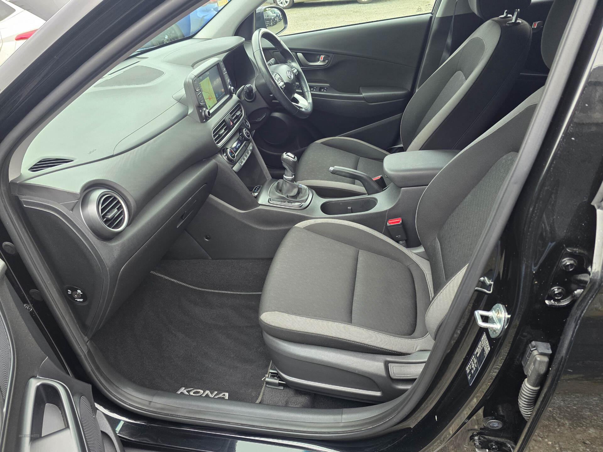 Hyundai Kona HATCHBACK in Down