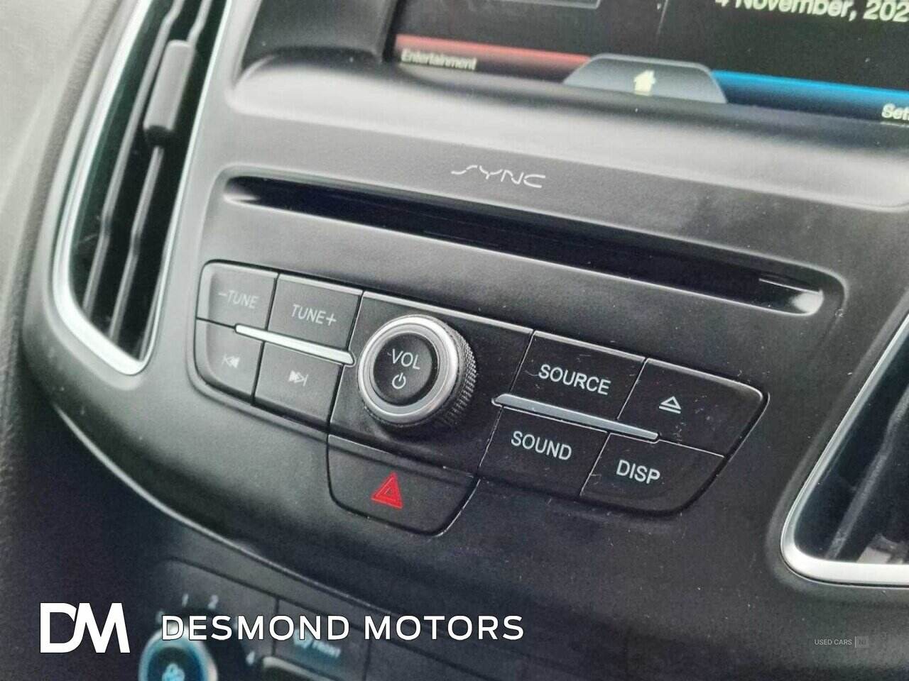  2016 Ford Focus Zetec 1.5 120PS