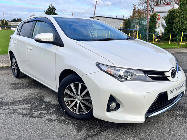 Toyota Auris 1.5 VVTI AUTO 5 DR in Antrim