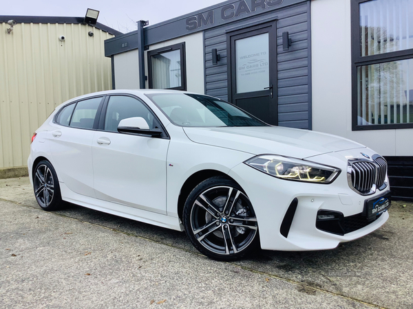 BMW 1 Series DIESEL HATCHBACK in Down