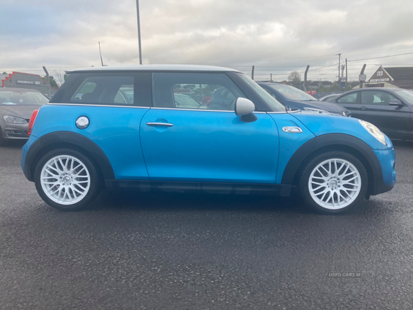 MINI Hatch DIESEL in Antrim