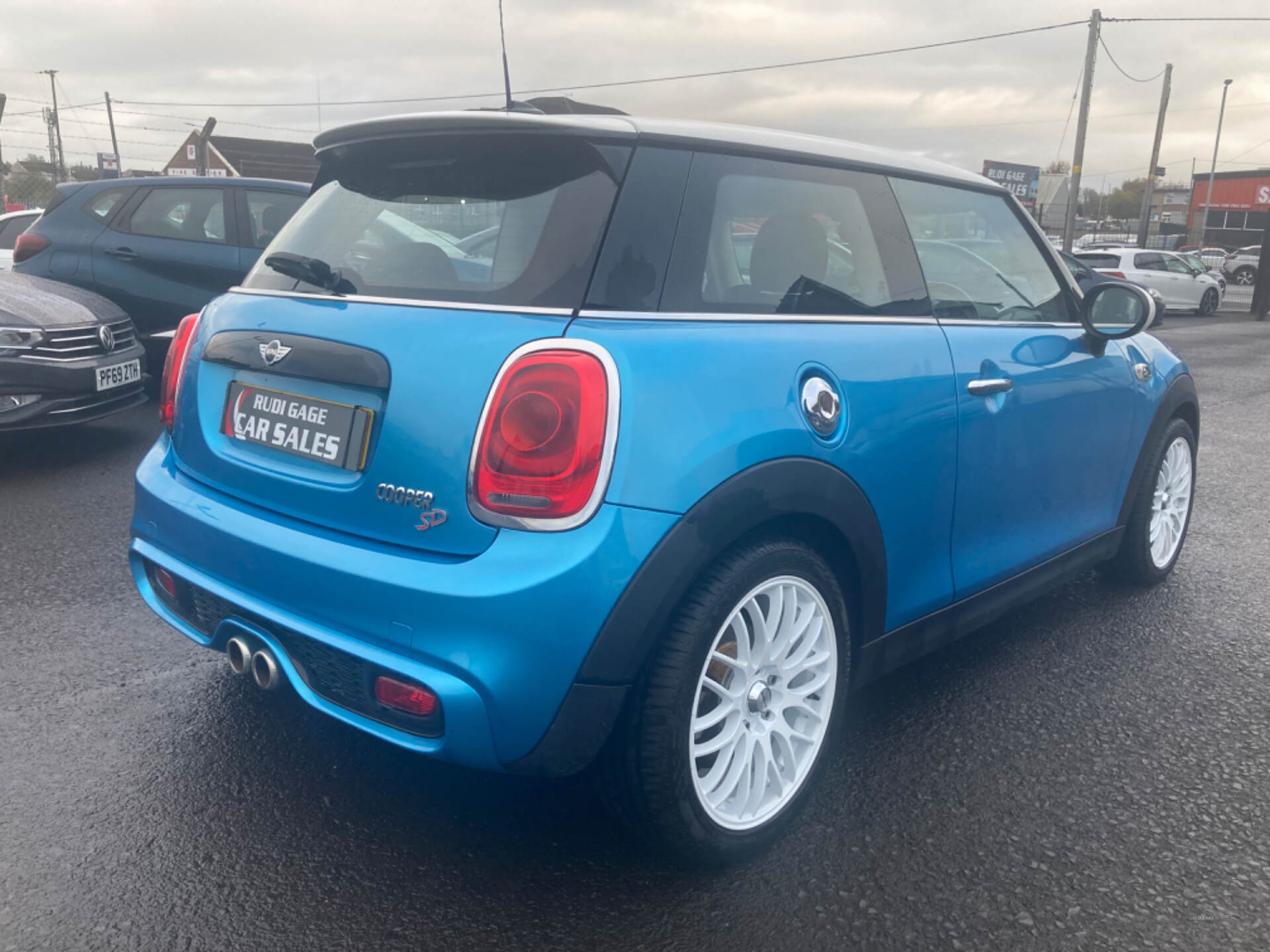 MINI Hatch DIESEL in Antrim