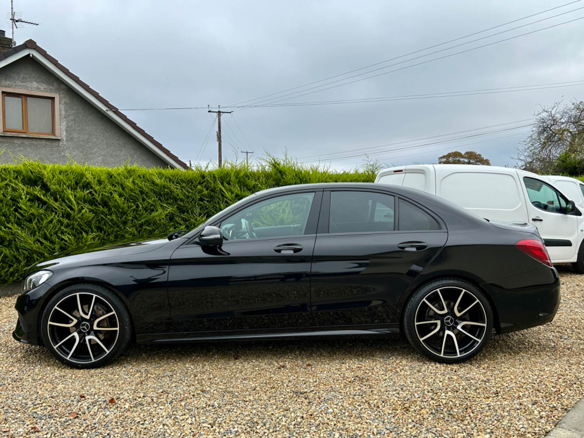 Mercedes C-Class DIESEL SALOON in Derry / Londonderry