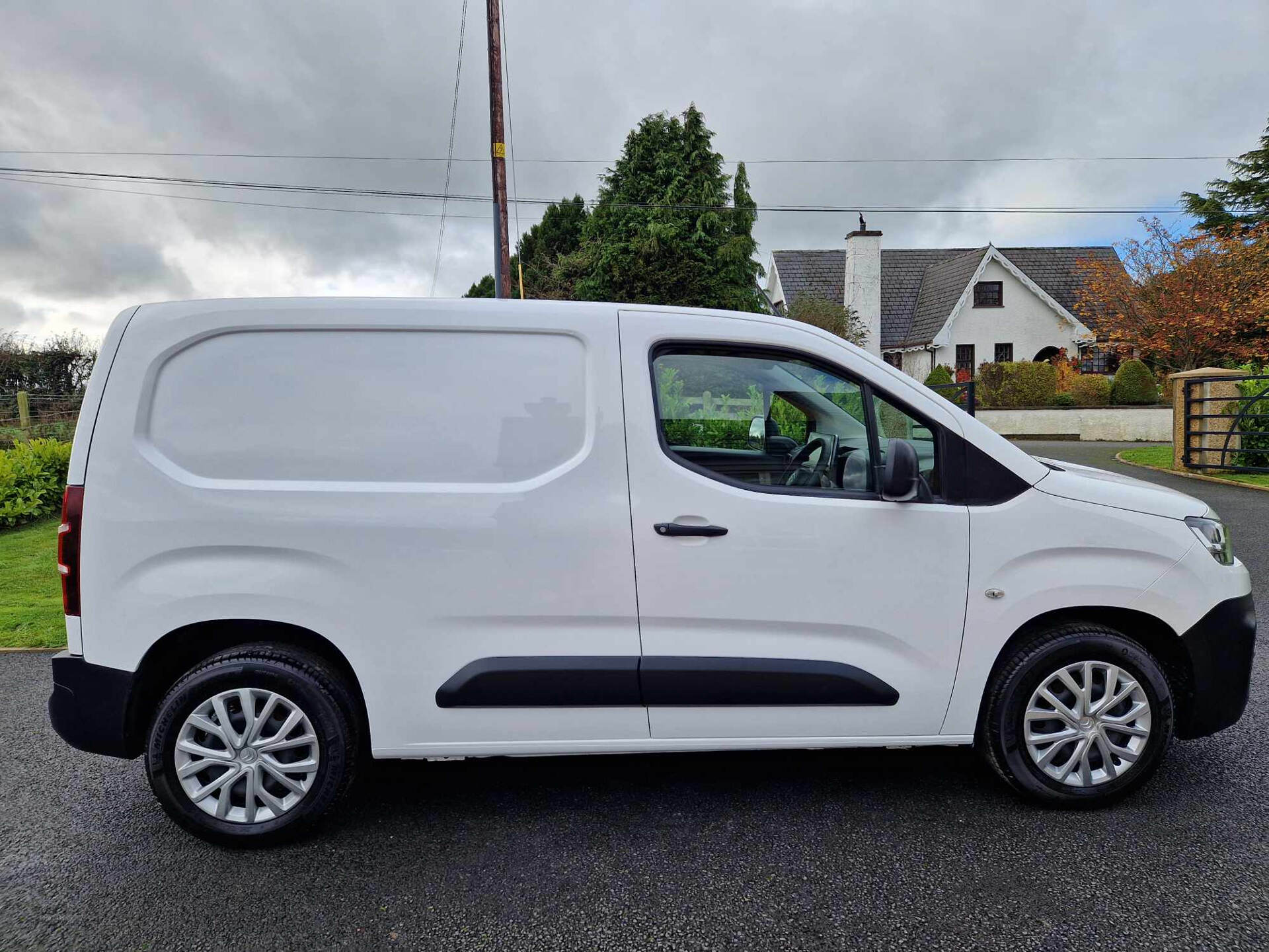 Citroen Berlingo M DIESEL in Down