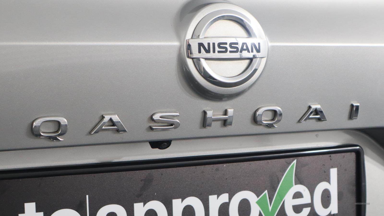 Oct 2021 Nissan Qashqai 1.3 DiG-T MH Acenta Premium 5dr