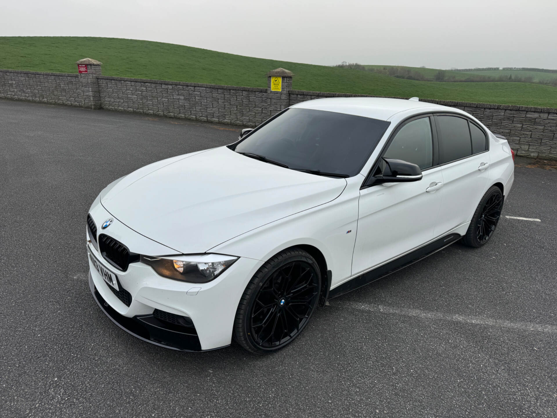 BMW 3 Series DIESEL SALOON in Tyrone