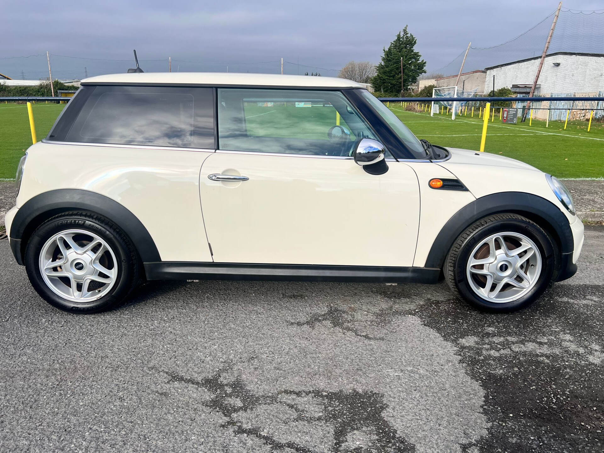 MINI Hatch 1.6 AUTO 3 DR in Antrim