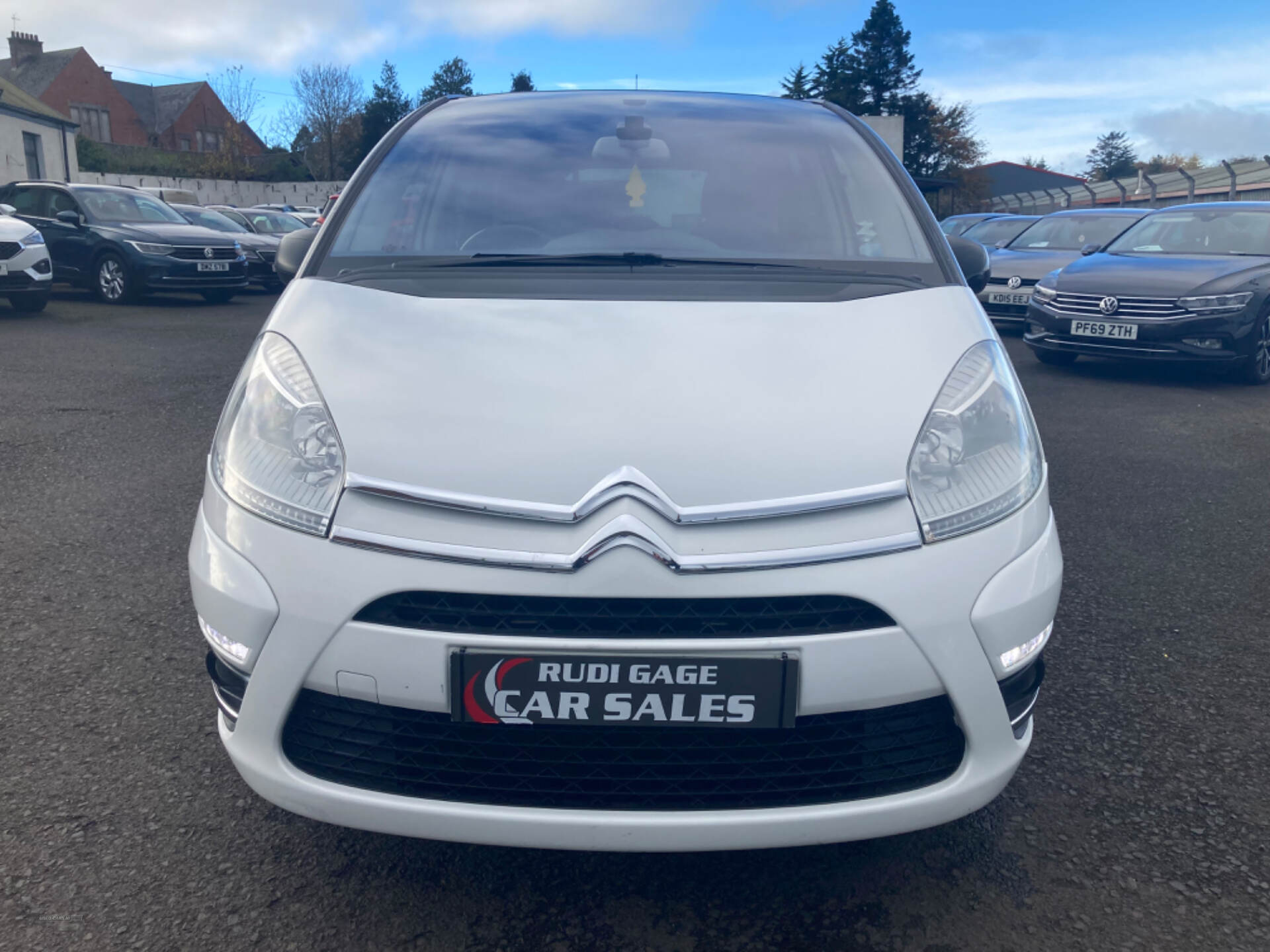 Citroen C4 Picasso DIESEL ESTATE in Antrim