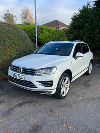 Volkswagen Touareg 3.0 V6 TDI BMT 262 R-Line Plus 5dr Tip Auto in Derry / Londonderry