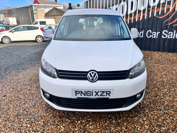 Volkswagen Caddy Maxi LIFE C20 DIESEL ESTATE in Antrim