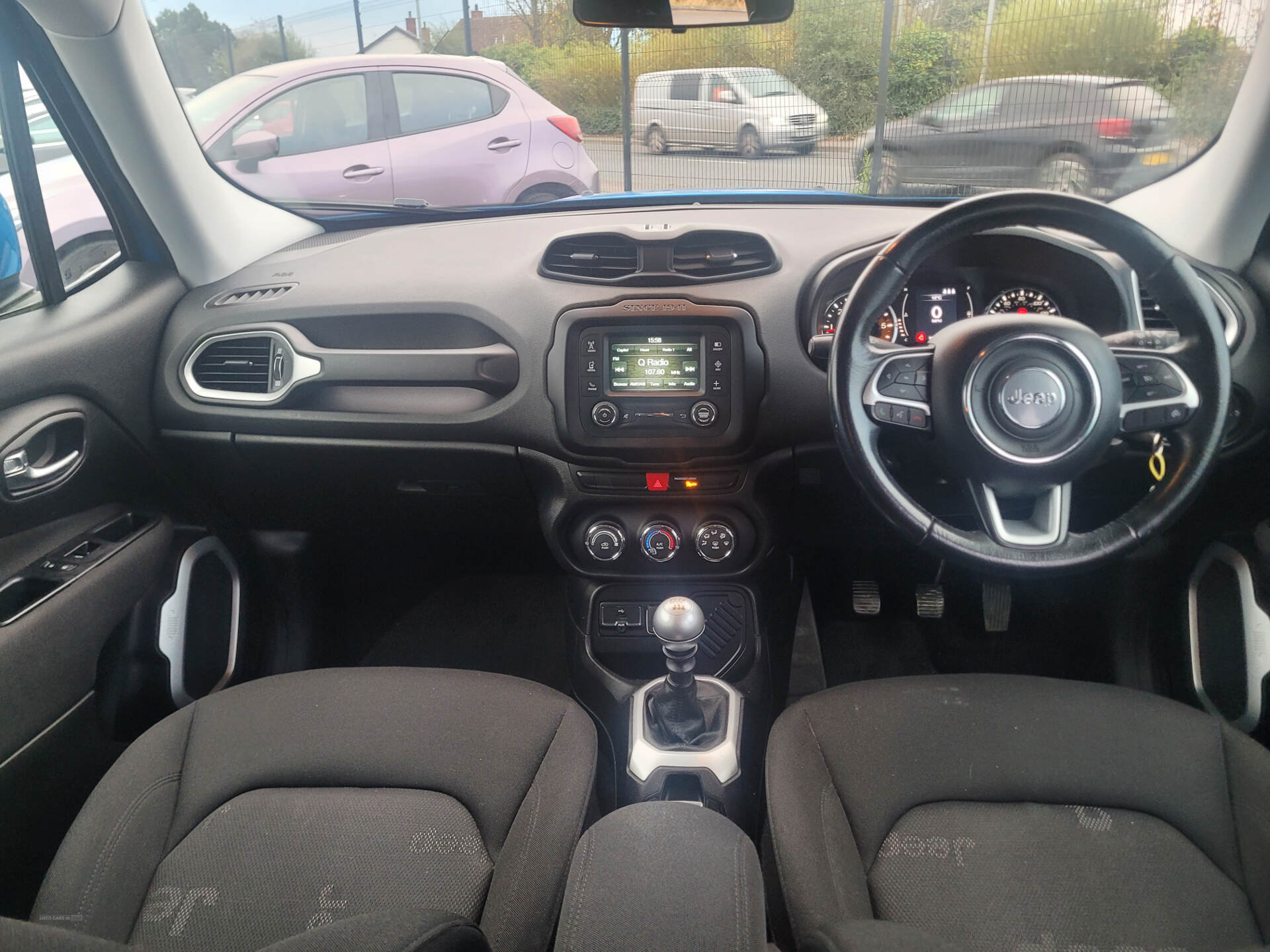 Jeep Renegade DIESEL HATCHBACK in Down