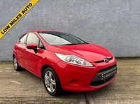 Ford Fiesta 1.4 Zetec Hatchback 5dr Petrol Automatic (154 g/km, 94 bhp) in Down