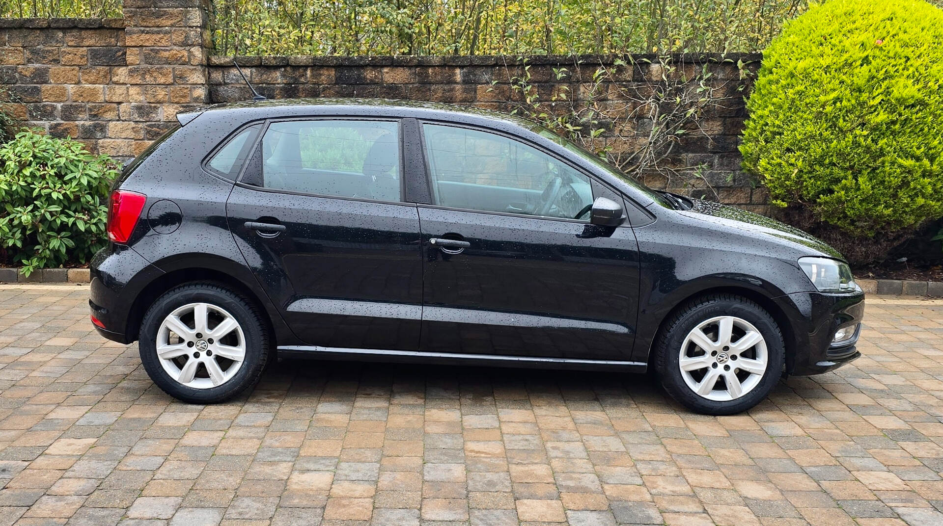 Volkswagen Polo HATCHBACK in Armagh