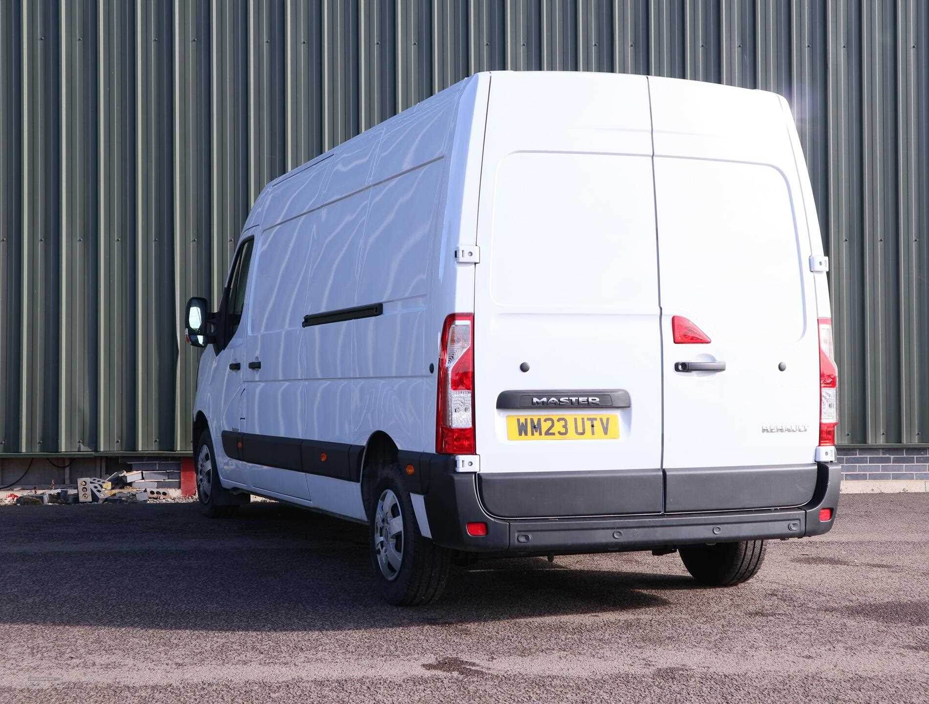 Renault Master LWB DIESEL FWD in Antrim