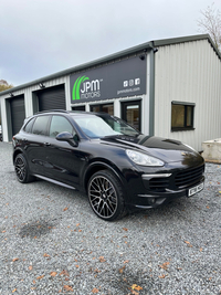 Porsche Cayenne DIESEL ESTATE in Armagh