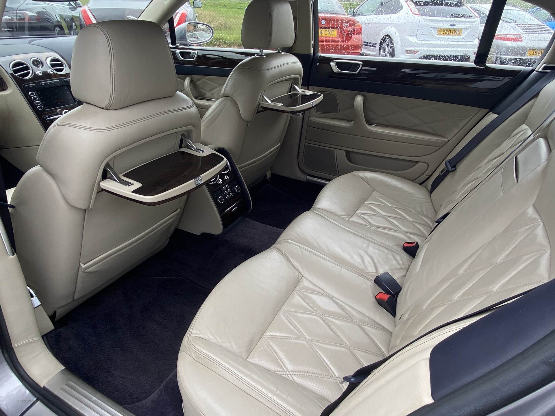 2006 Bentley Flying Spur Base