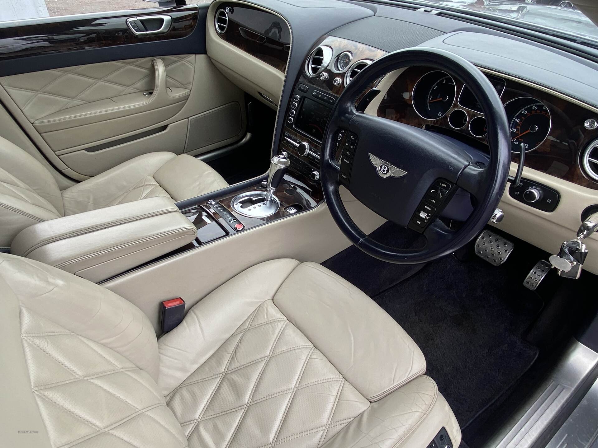 2006 Bentley Flying Spur Base