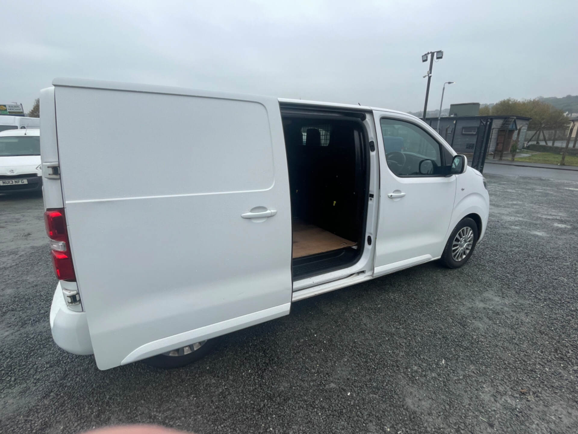 Toyota Proace MEDIUM DIESEL in Down