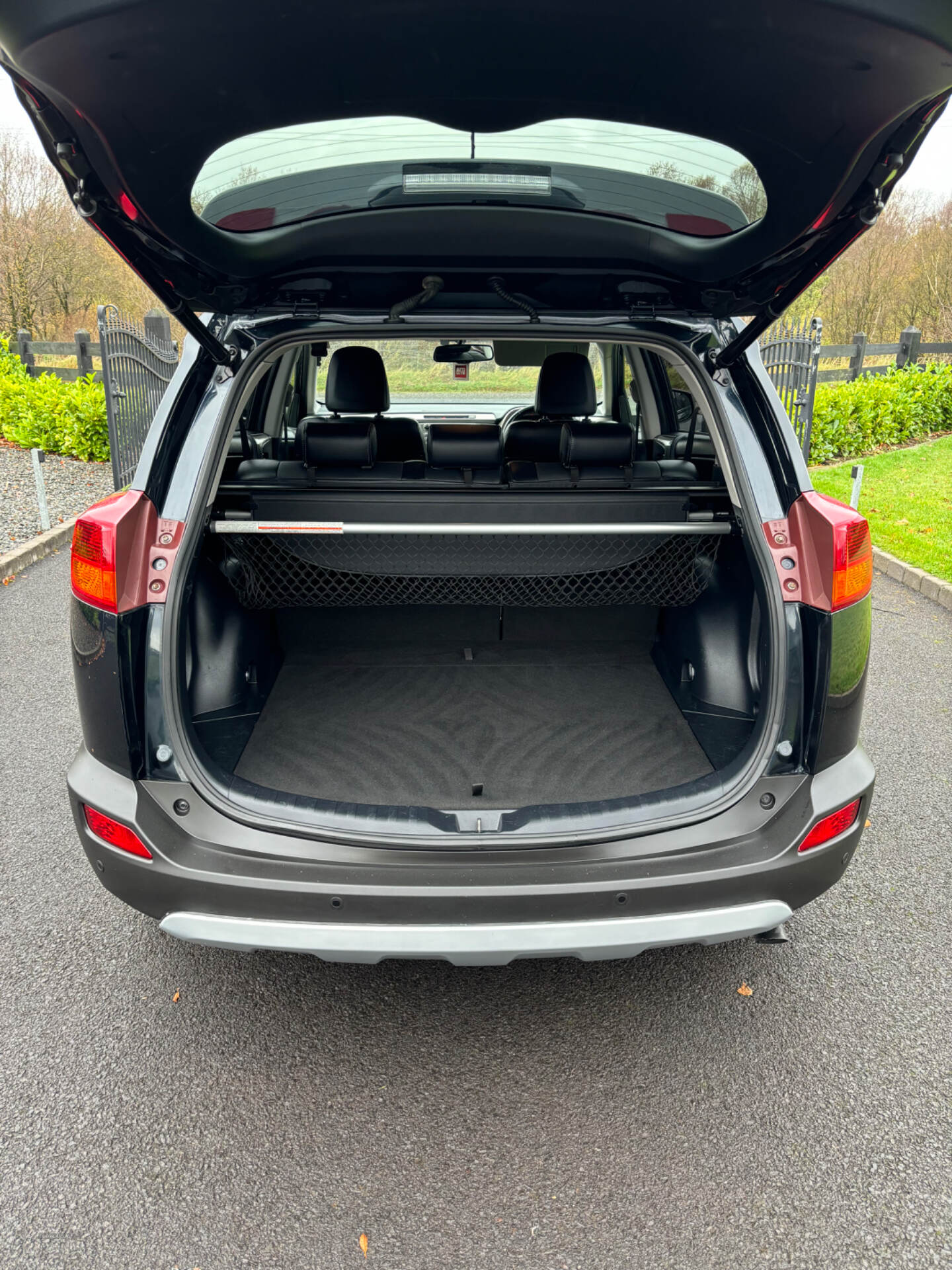 Toyota RAV4 DIESEL ESTATE in Tyrone