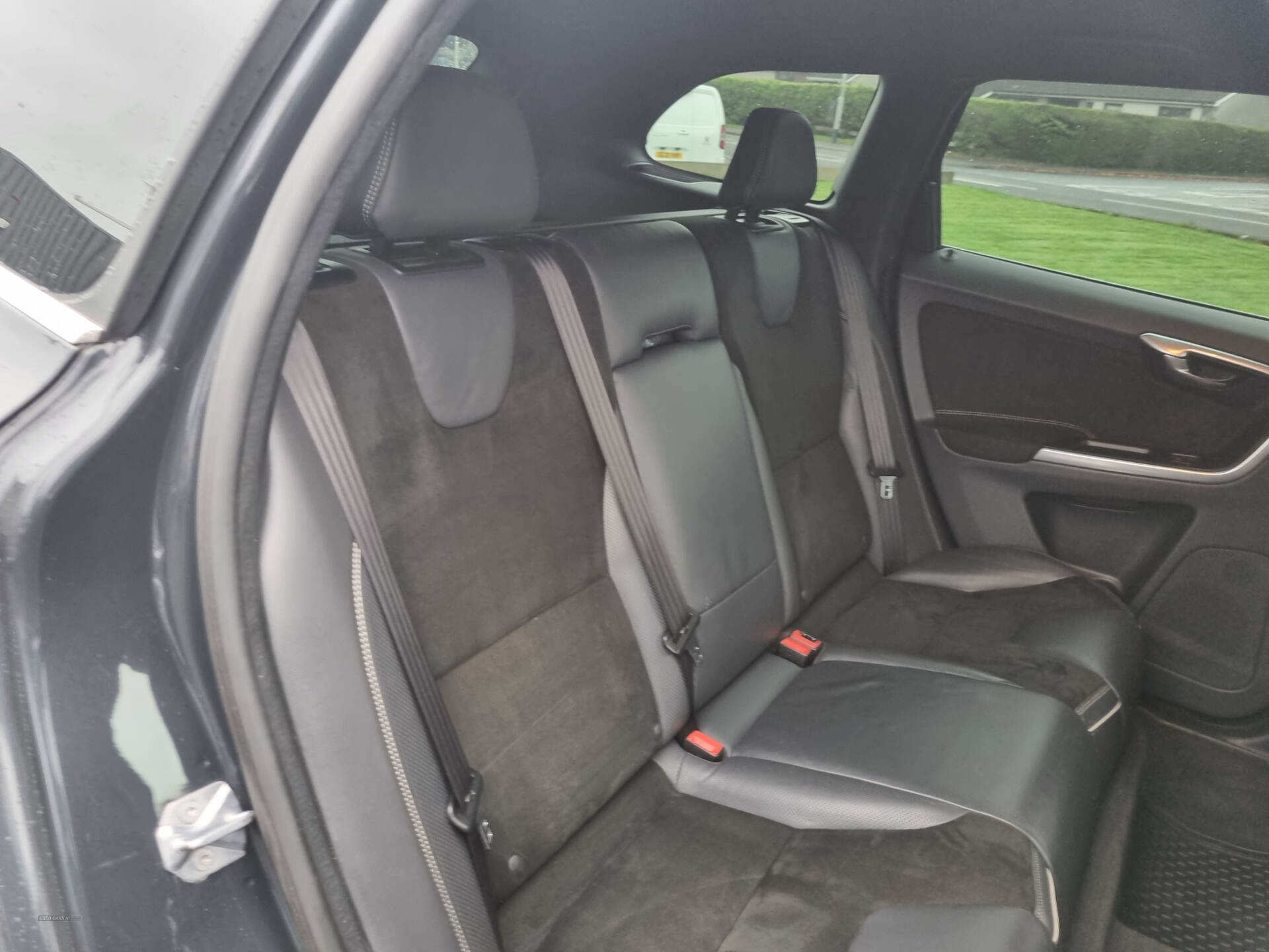 Volvo XC60 DIESEL ESTATE in Derry / Londonderry