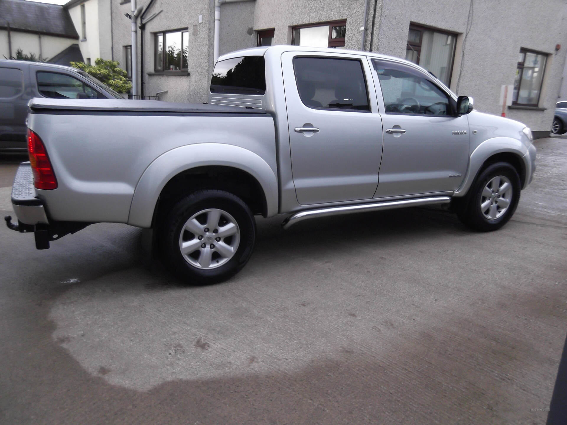 Jun 2011 Toyota Hilux Invincible 2010 D/Cab PickUp 3.0 D-4D 4WD 171