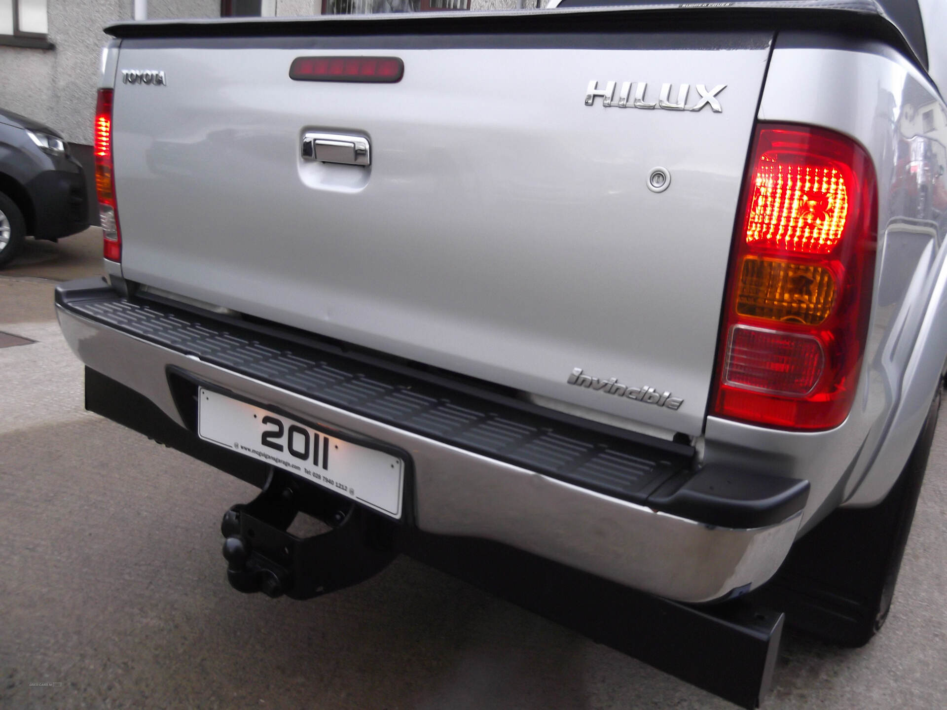 Jun 2011 Toyota Hilux Invincible 2010 D/Cab PickUp 3.0 D-4D 4WD 171
