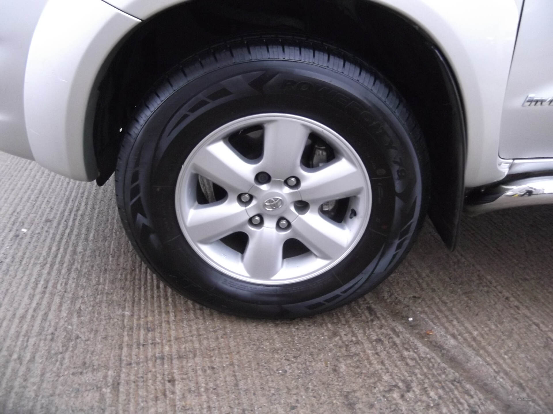 Jun 2011 Toyota Hilux Invincible 2010 D/Cab PickUp 3.0 D-4D 4WD 171