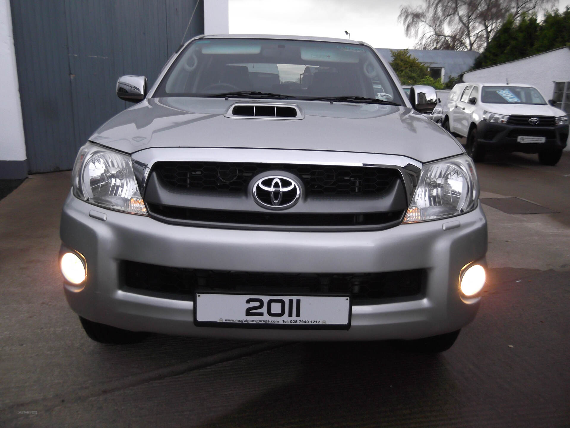 Jun 2011 Toyota Hilux Invincible 2010 D/Cab PickUp 3.0 D-4D 4WD 171
