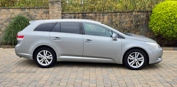 Toyota Avensis DIESEL TOURER in Armagh