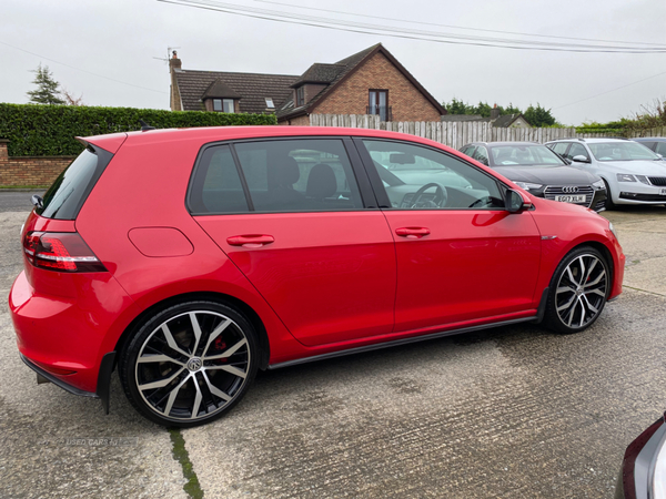 Volkswagen Golf HATCHBACK in Down