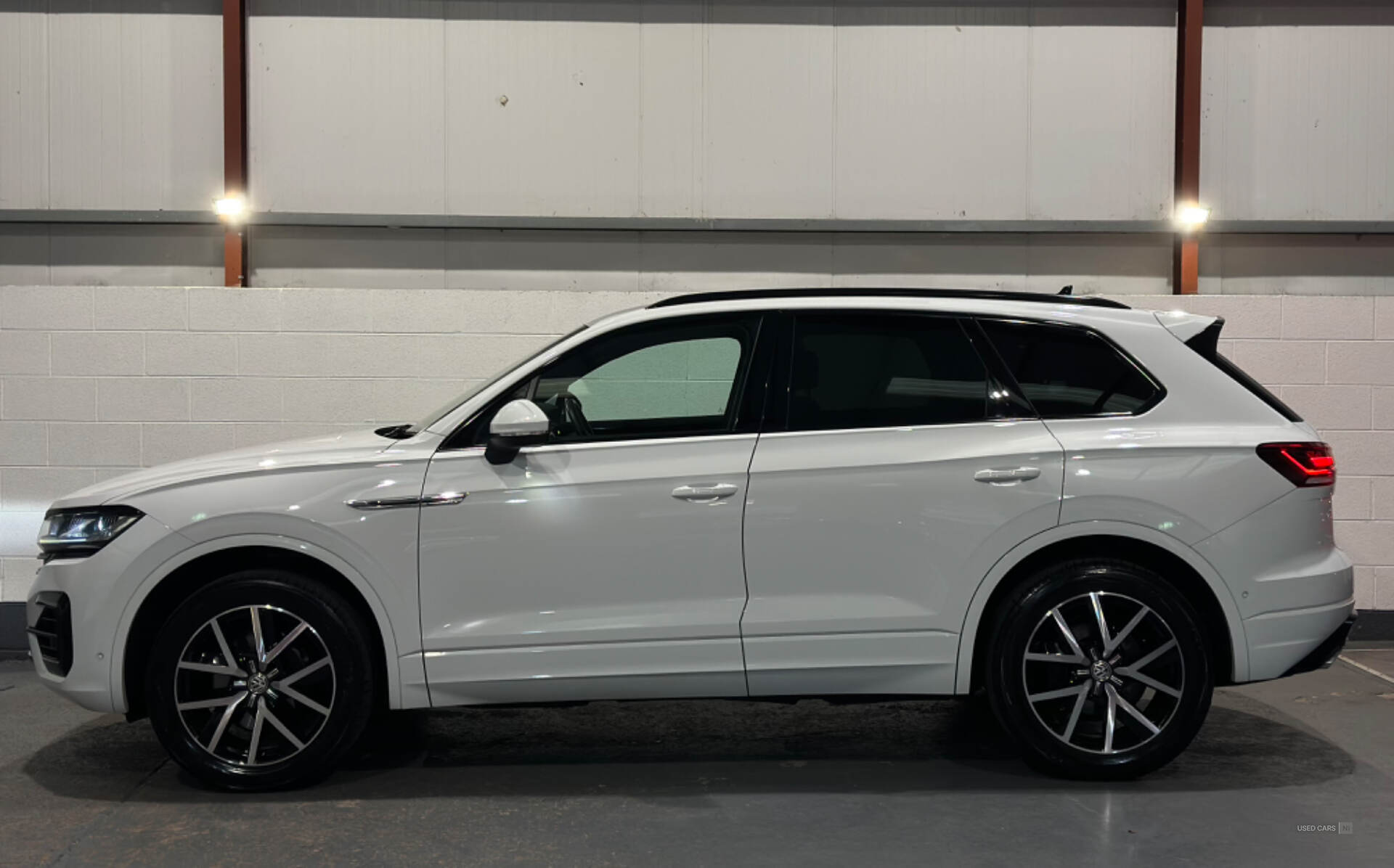 Volkswagen Touareg DIESEL ESTATE in Antrim