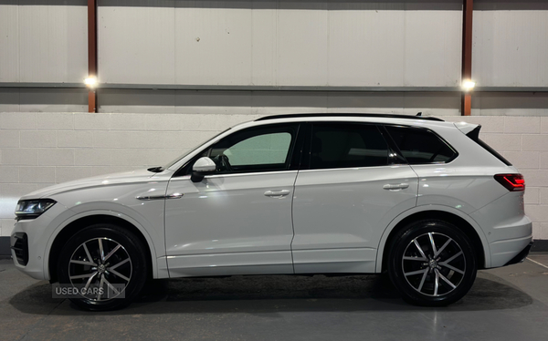 Volkswagen Touareg DIESEL ESTATE in Antrim