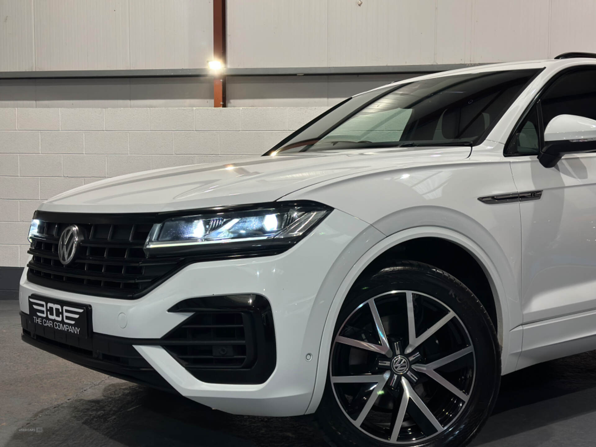 Volkswagen Touareg DIESEL ESTATE in Antrim