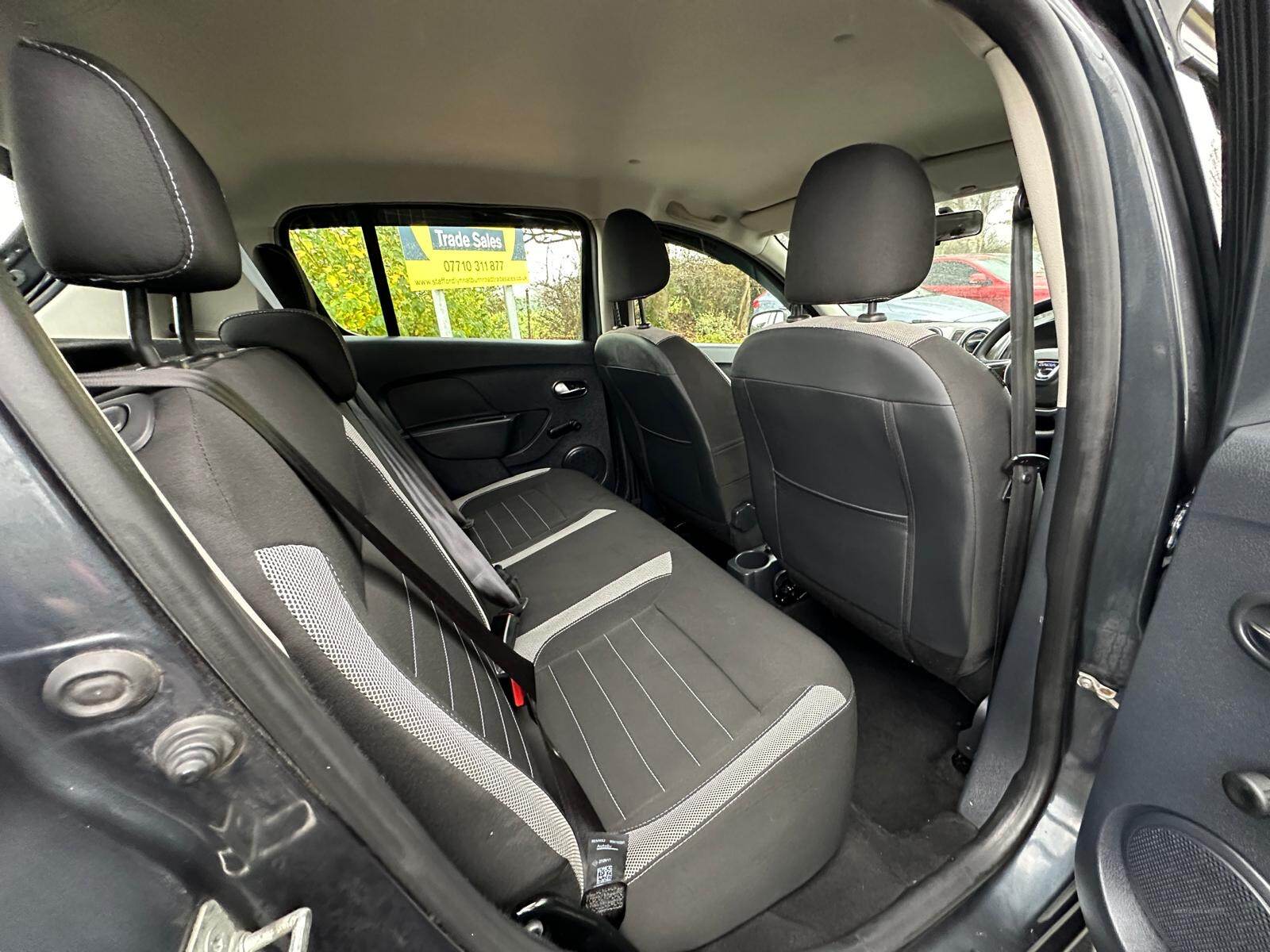Nov 2017 Dacia Sandero Stepway 1.5 dCi Ambiance 5dr