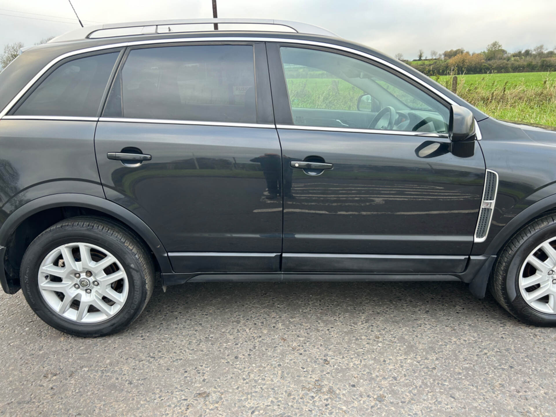 Vauxhall Antara DIESEL ESTATE in Tyrone