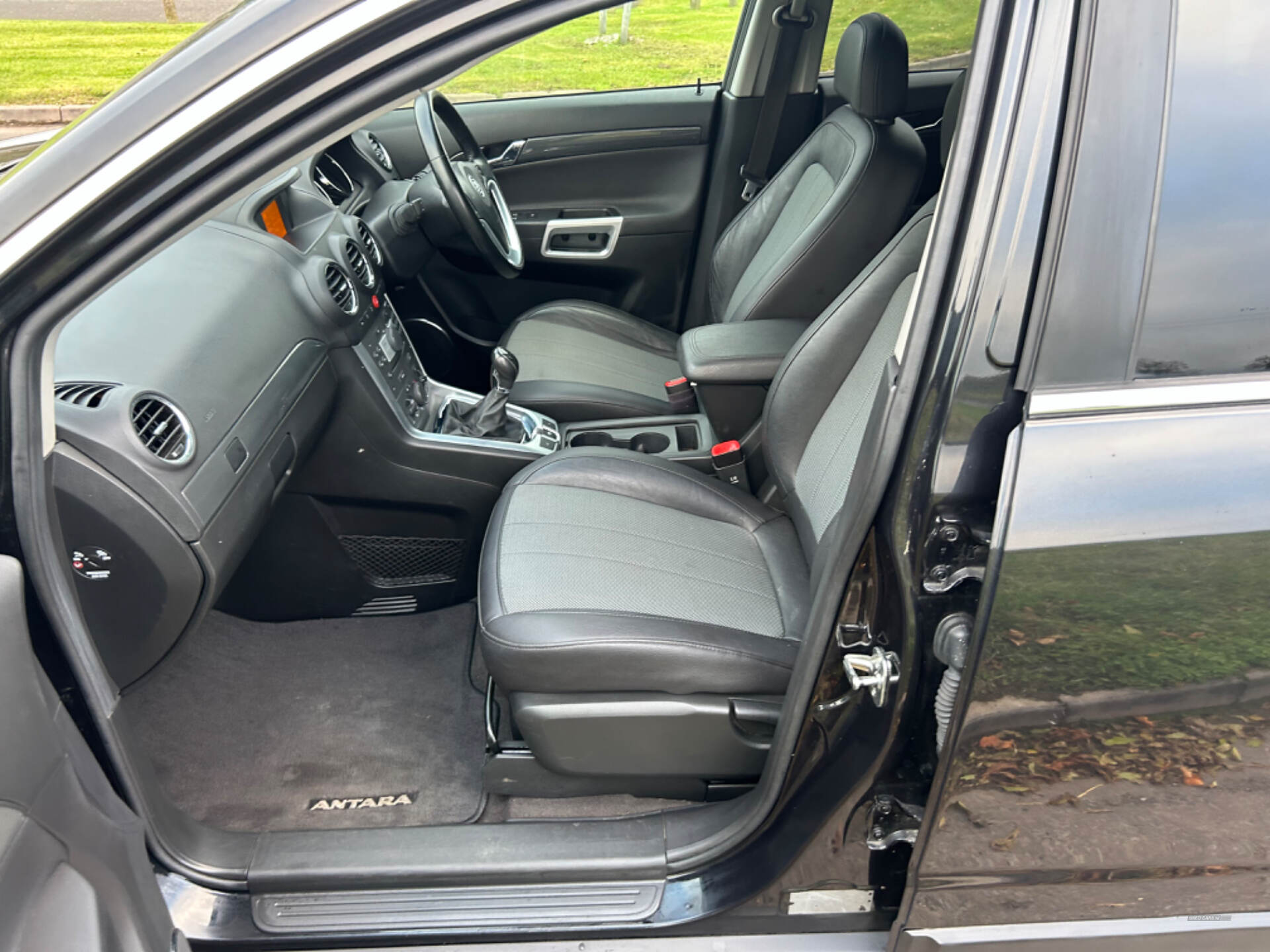 Vauxhall Antara DIESEL ESTATE in Tyrone