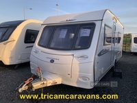 Coachman VIP 560/4 Fixed Bed, Separate Shower in Down