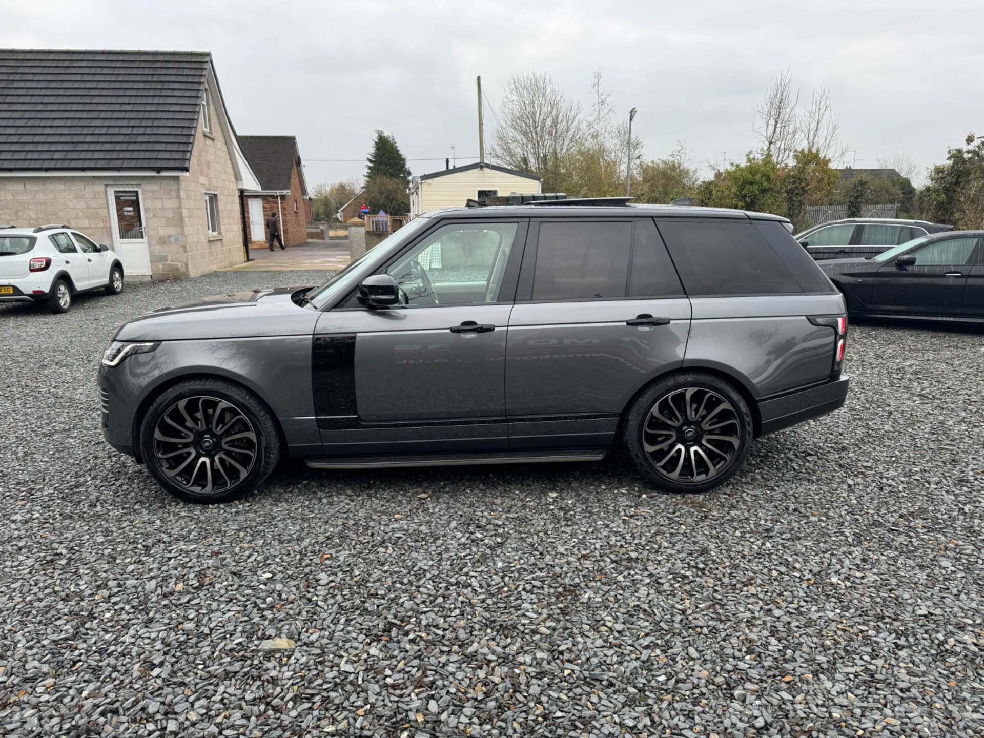 Land Rover Range Rover DIESEL ESTATE in Armagh