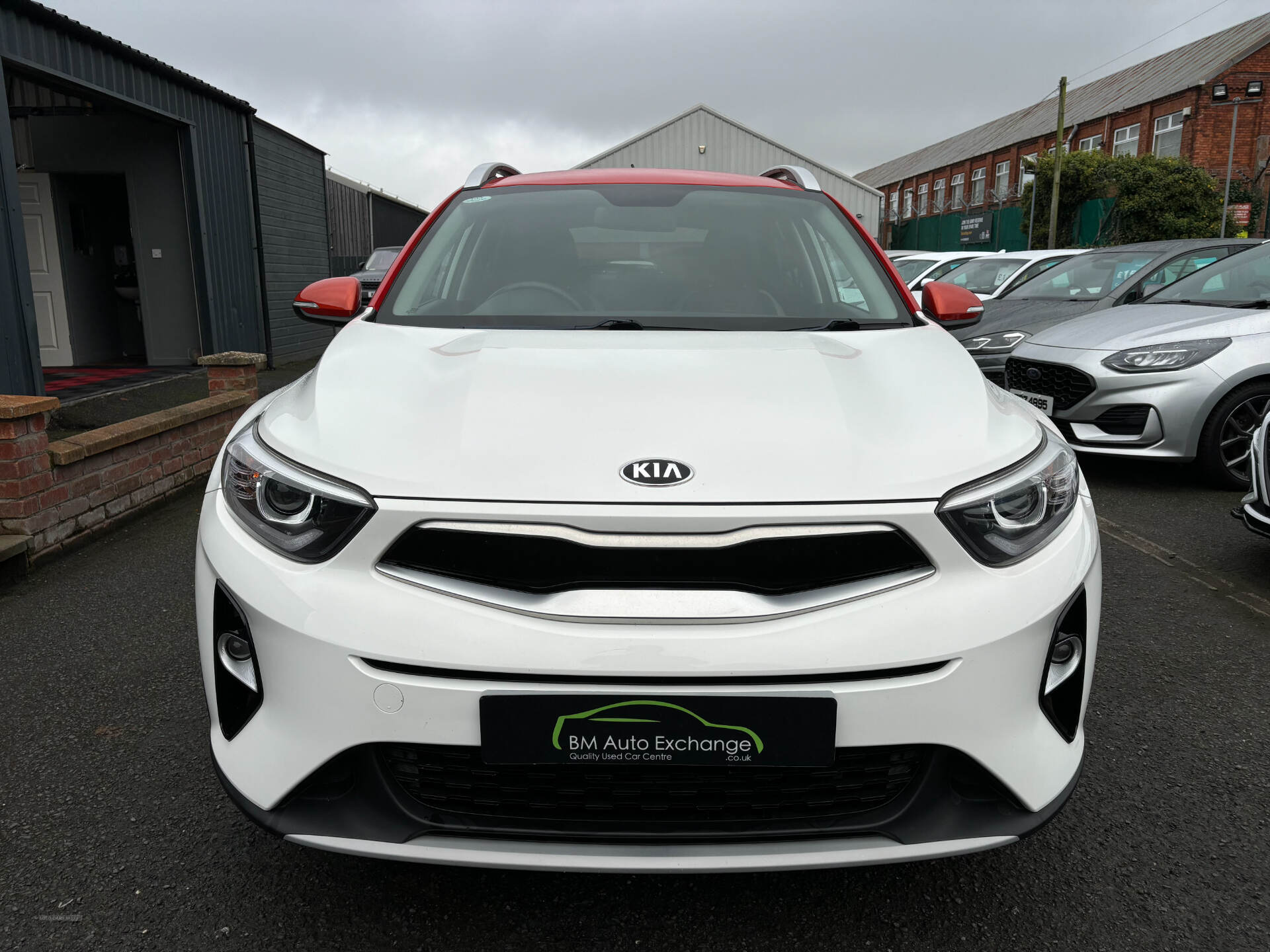 Kia Stonic ESTATE SPECIAL EDITION in Down