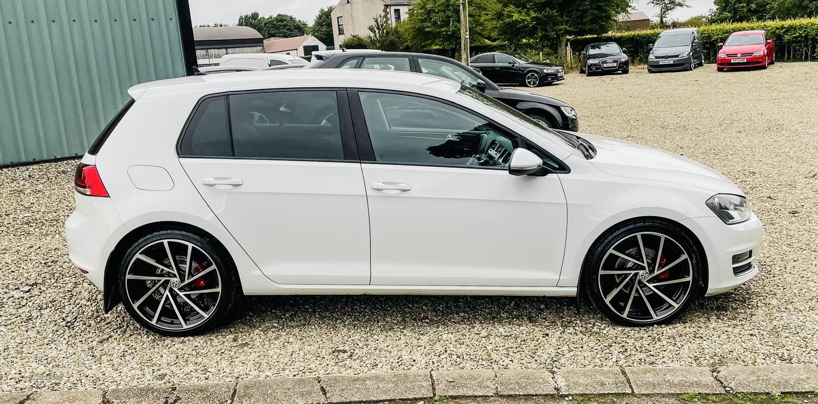 Volkswagen Golf DIESEL HATCHBACK in Derry / Londonderry